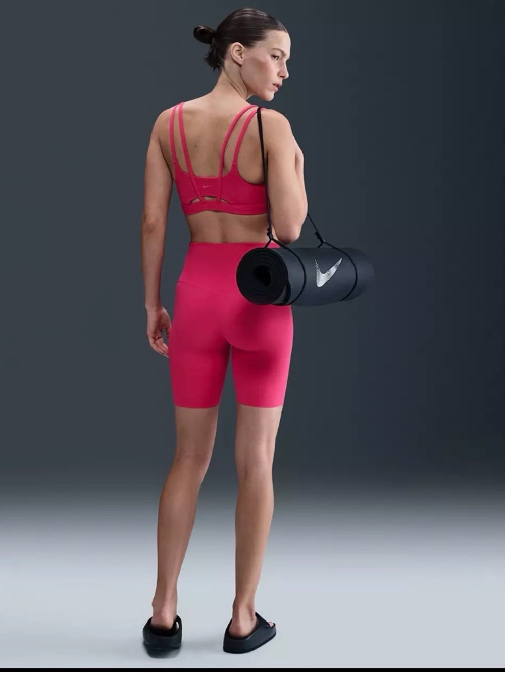 Nike Women's Zenvy Gentle Support High Waisted Bike Shorts
